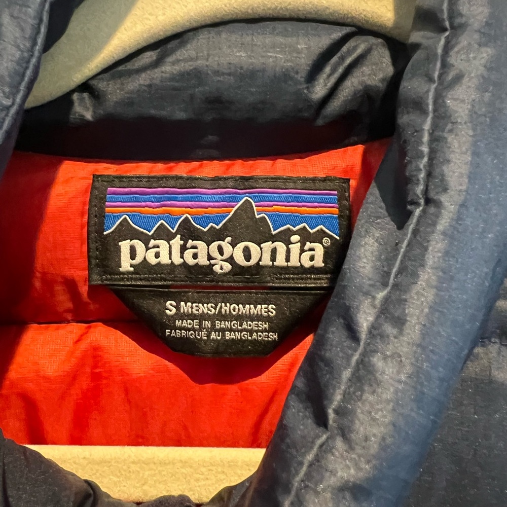 Patagonia Men’s Sweater Jacket - Navy Blue size S - Picture 4 of 5